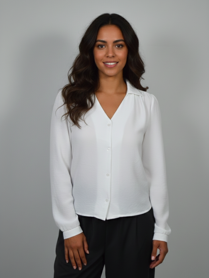 BLUSA MANGA LARGA CUELLO V Y BOTONES AL FRENTE