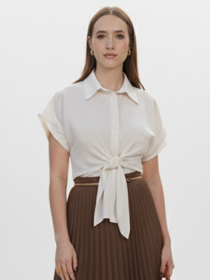 BLUSA CON GLITTER MANGA CORTA